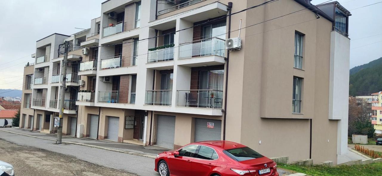 туида Sliven